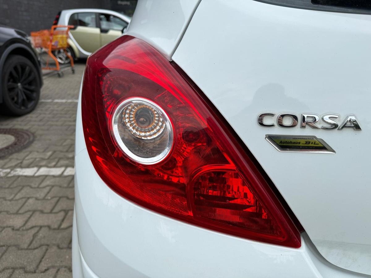 Opel Corsa D original Rücklicht Rückleuchte links 3-Türer BJ10